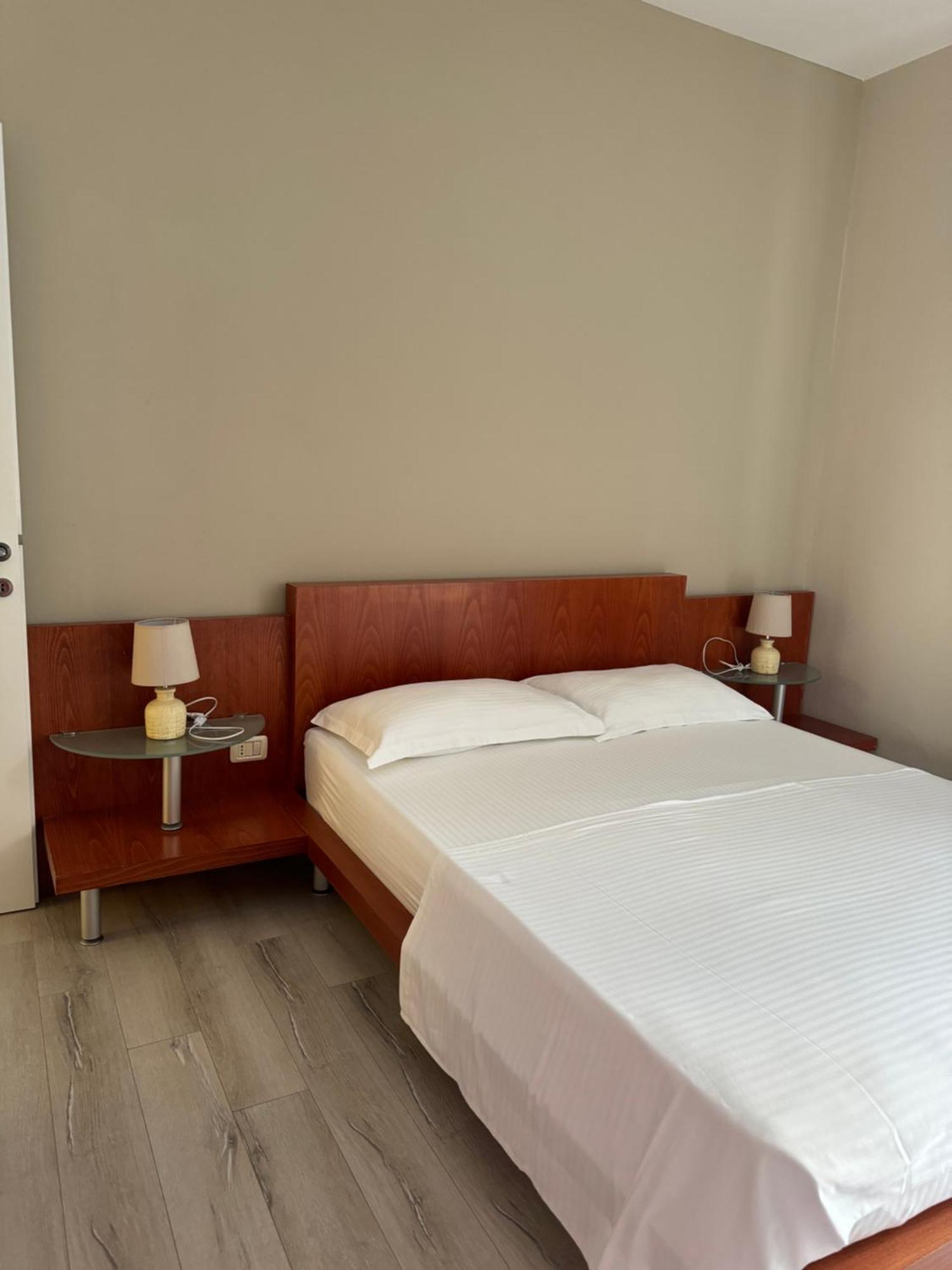 Violet'S Boutique Apartments Sarandë Exterior foto